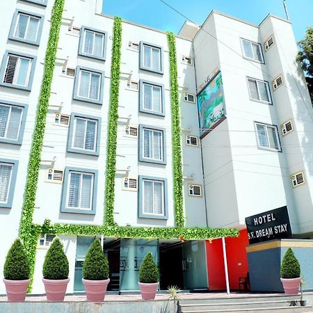 Yelahanka Sv Dreamstay Near Kempegowda International Airport מראה חיצוני תמונה