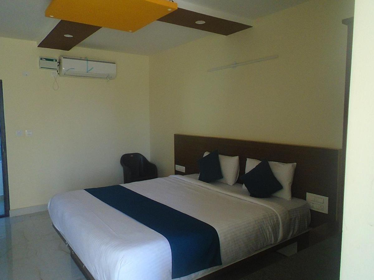Yelahanka Sv Dreamstay Near Kempegowda International Airport מראה חיצוני תמונה